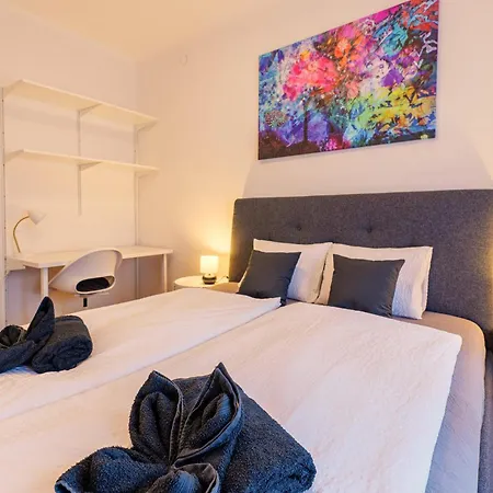 Flataid Cityapartment Stadlgasse - Griessplatz Lägenhet Graz
